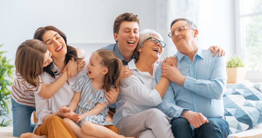 Two Faced Fake Family Quotes In Hindi