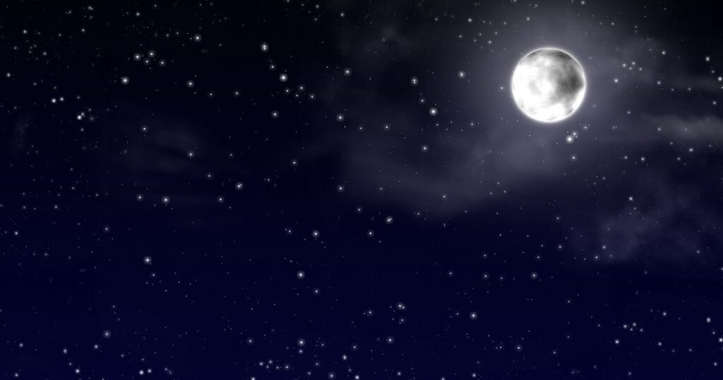 Moon Shayari in Hindi