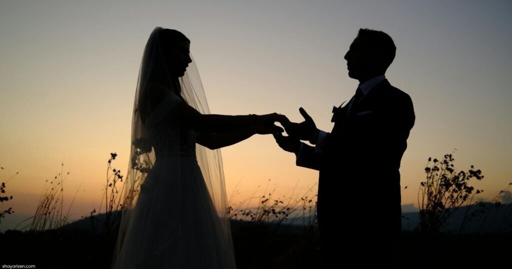 Romantic Shayari For Wife in Roman English